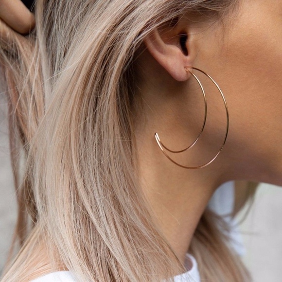 Jewelry - Boho Hollowed Crescent Moon Dangle Earrings